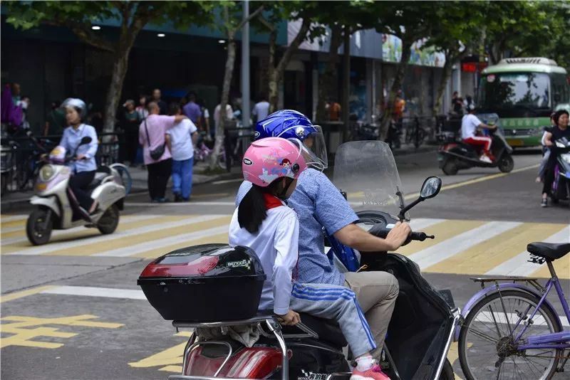 【關(guān)注】電動車整治序幕已全面拉開!您戴頭盔上路行駛了嗎?